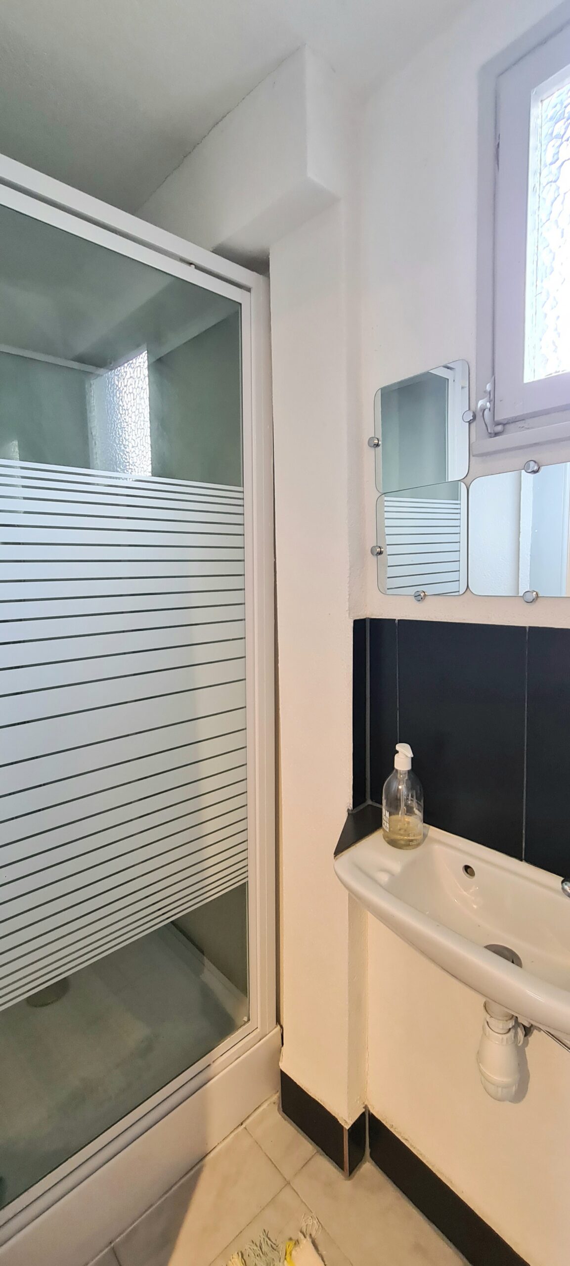 F1 26 m2 meublé centre Colmar Ribeauville 0