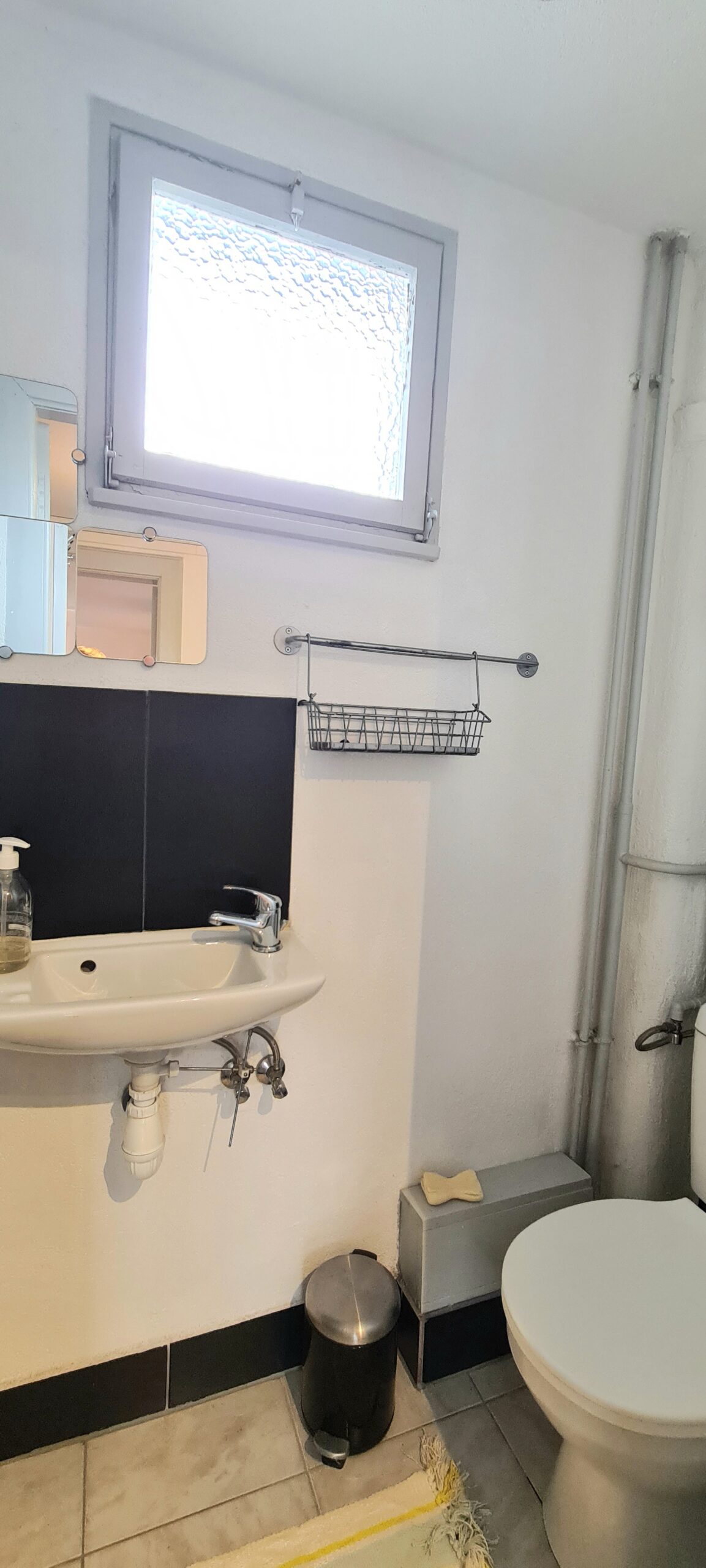 F1 26 m2 meublé centre Colmar Ribeauville 0