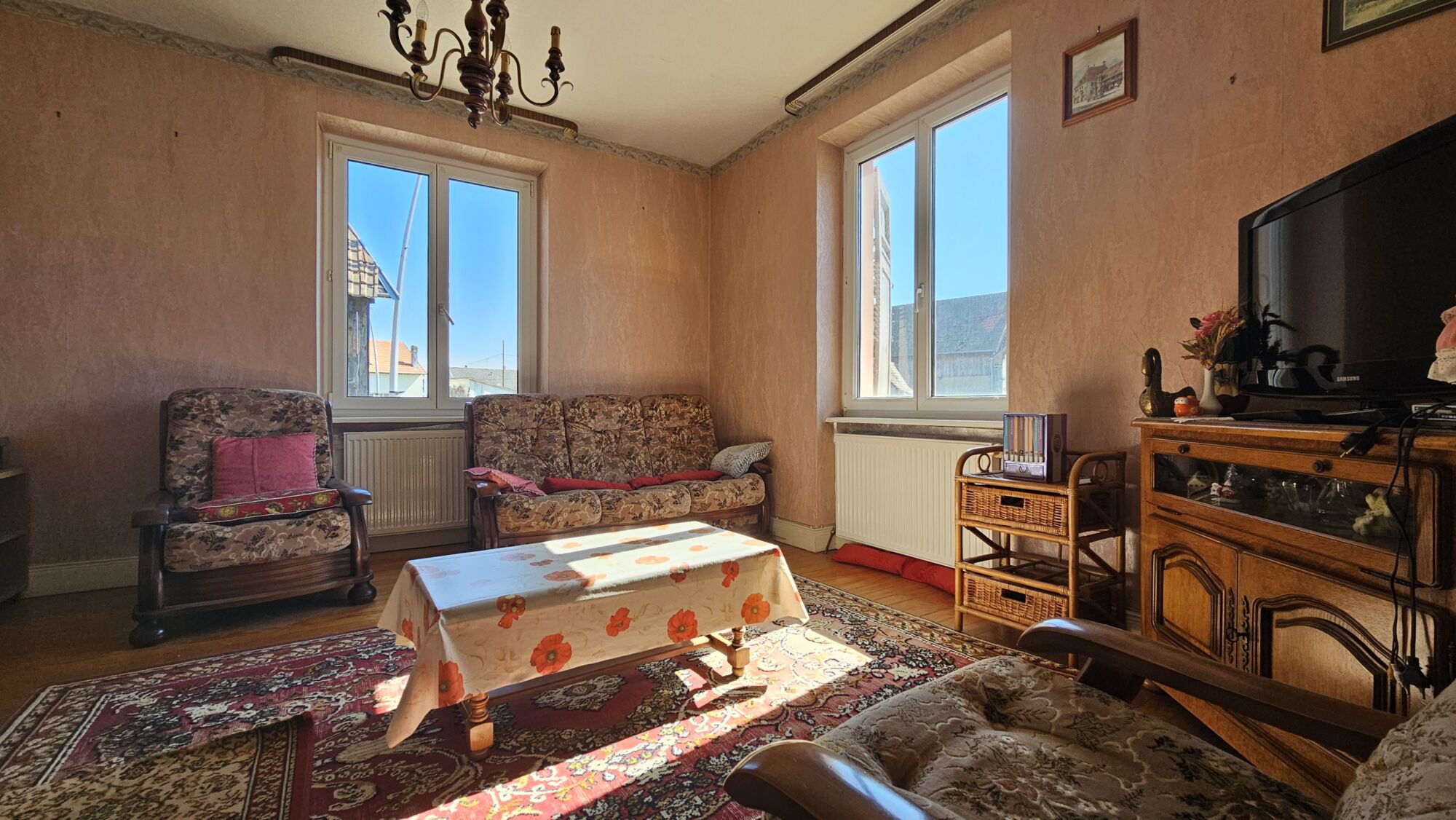 SOUS COMPROMIS Maison avec dépendance à BISCHWIHR Horbourg-Wihr 0