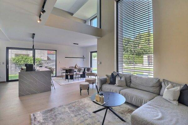 VIGNOBLE Maison 130 m² avec piscine Labaroche 0
