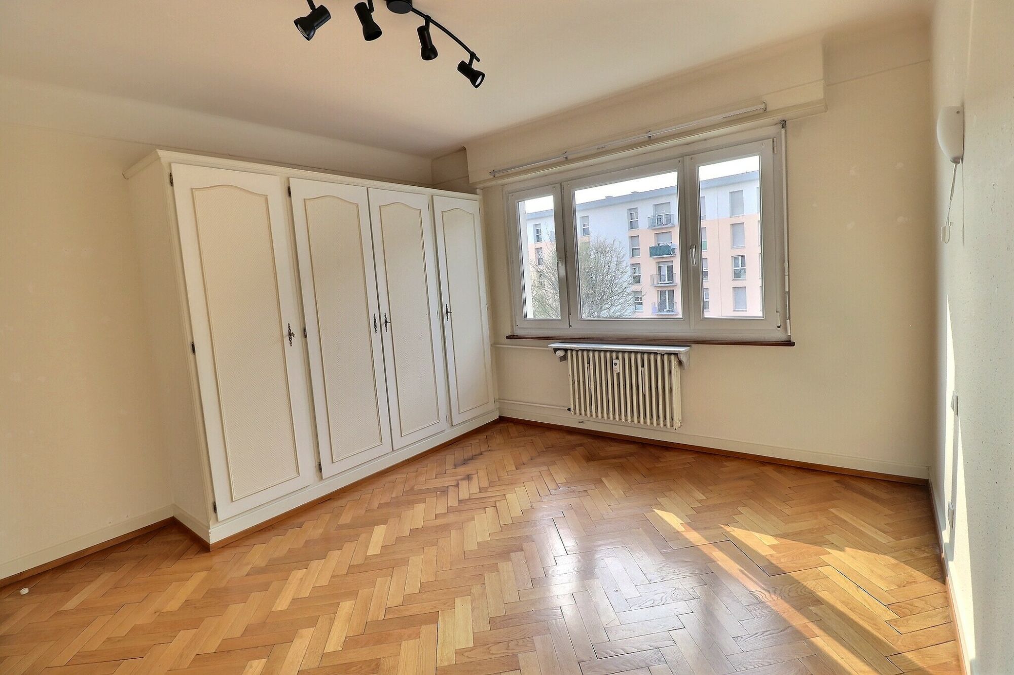 EXPOSIO_133745240 100X100 | Agence immobilière Pierre à Colmar Appartement de 88m² Quartier SUD de Colmar avec balcons, Garage, Cave, Grenier Andolsheim 0