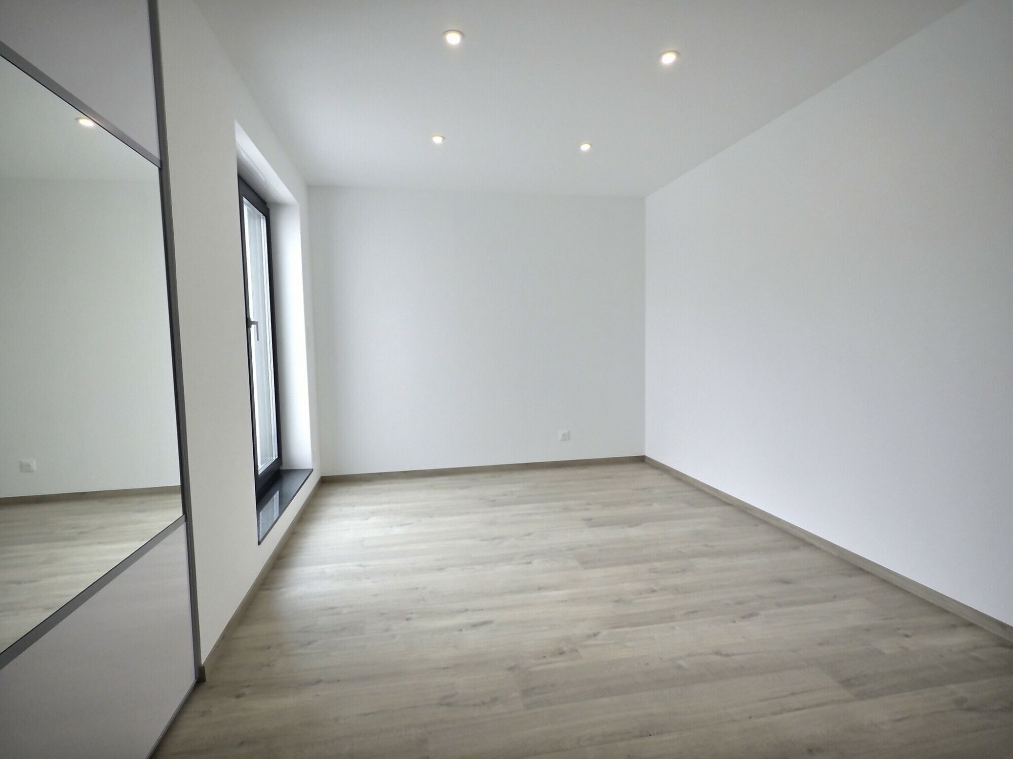 EXPOSIO_133951277 100X100 | Agence immobilière Pierre à Colmar Maison de 141 m² avec GRAND GARAGE, CAVE et Terrasse couverte Ingersheim 0