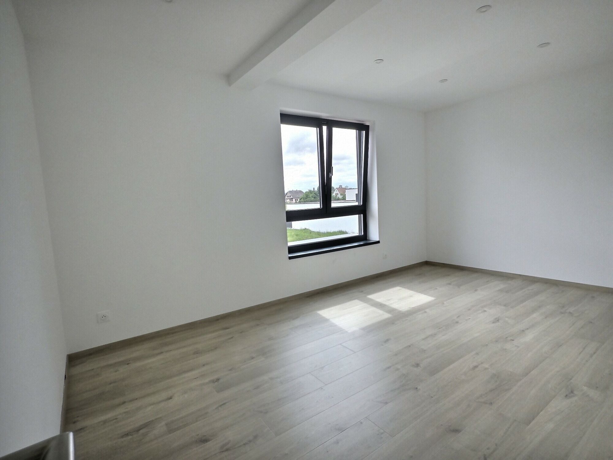 EXPOSIO_133951281 100X100 | Agence immobilière Pierre à Colmar Maison de 141 m² avec GRAND GARAGE, CAVE et Terrasse couverte Ingersheim 0