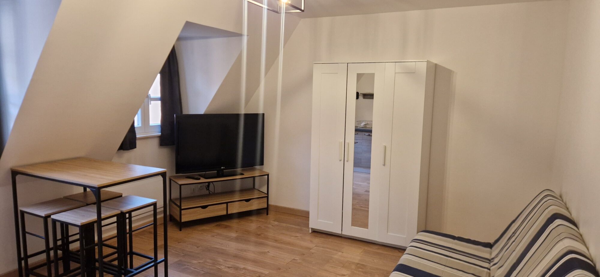IMAGE00006 100X100 | Agence immobilière Pierre à Colmar COQUET STUDIO en plein centre ville de COLMAR Andolsheim 0